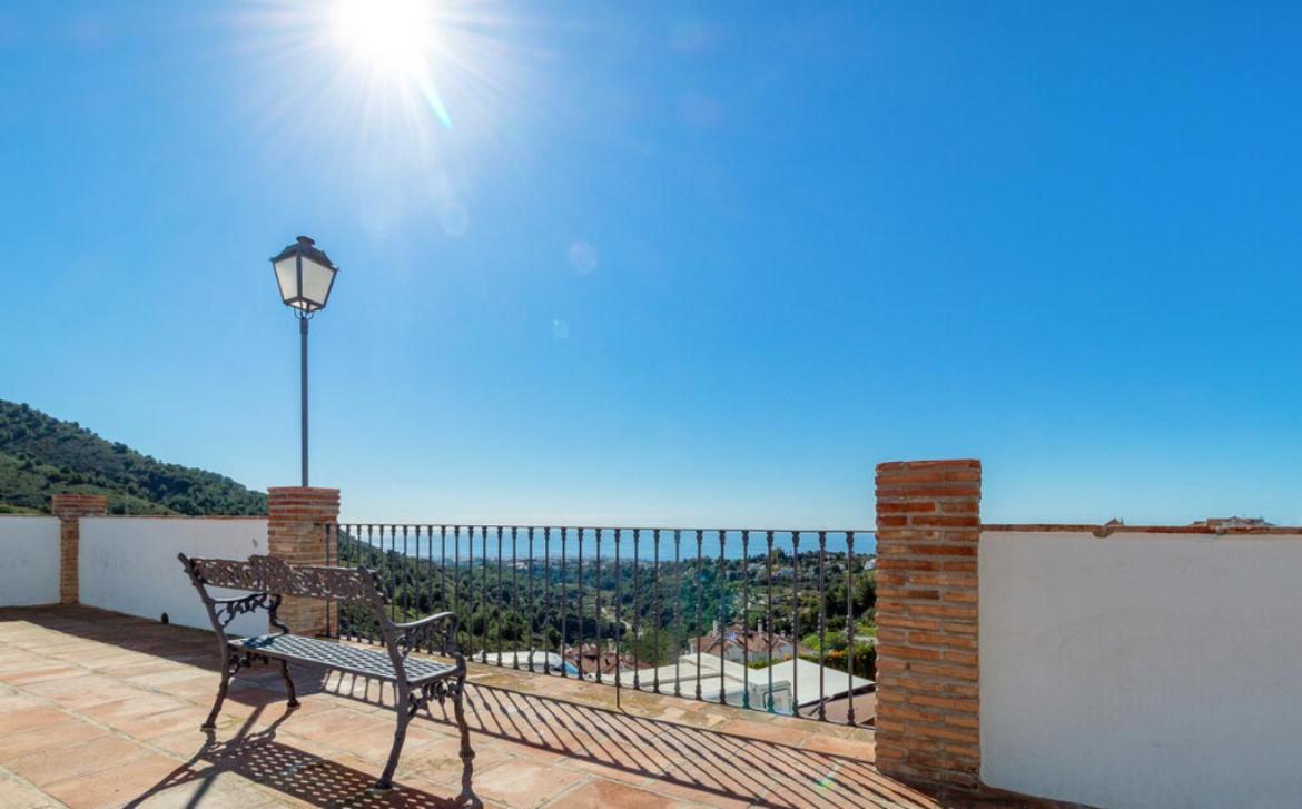 Instant House Frigiliana Apartment Екстериор снимка
